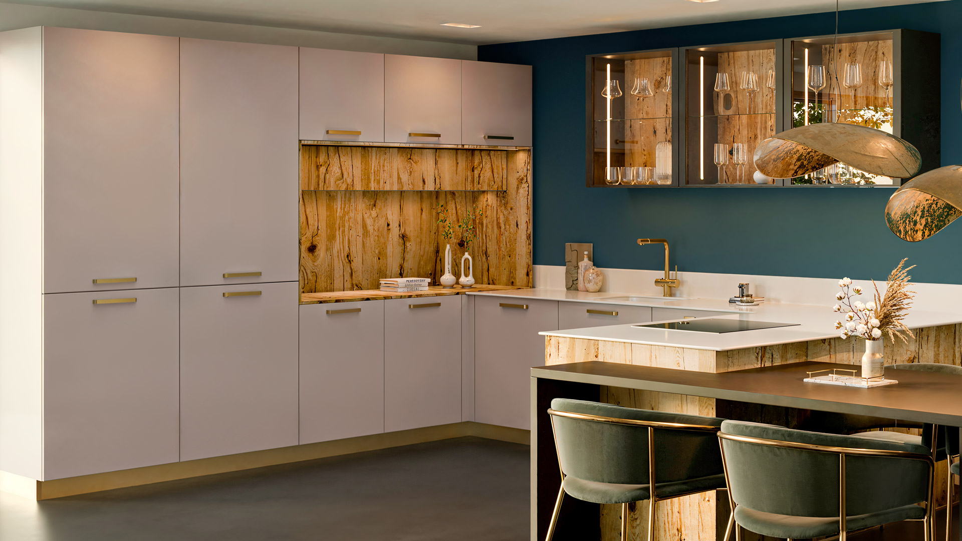 Box01_202510_1920x1080